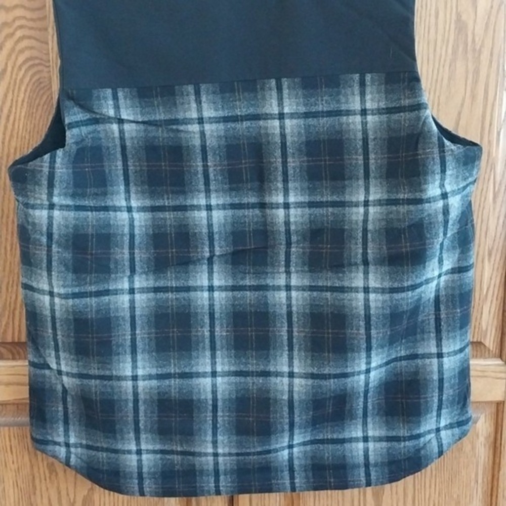 Pendleton NWT Men's Size Medium Black Gray Plaid Full Zip Wool Rich Blend Vest - Picture 12 of 13